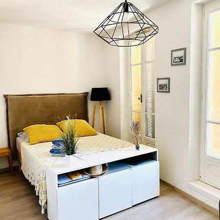Grand Studio Au Pied Du Panier Leilighet Marseille Eksteriør bilde